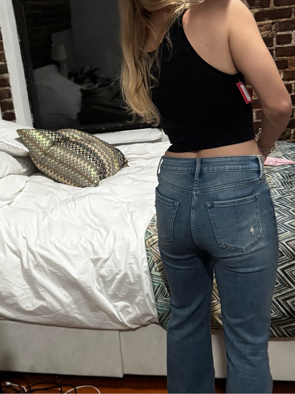 SPANX Black Scoop Neck Crop Tank - Picture 3 of 5